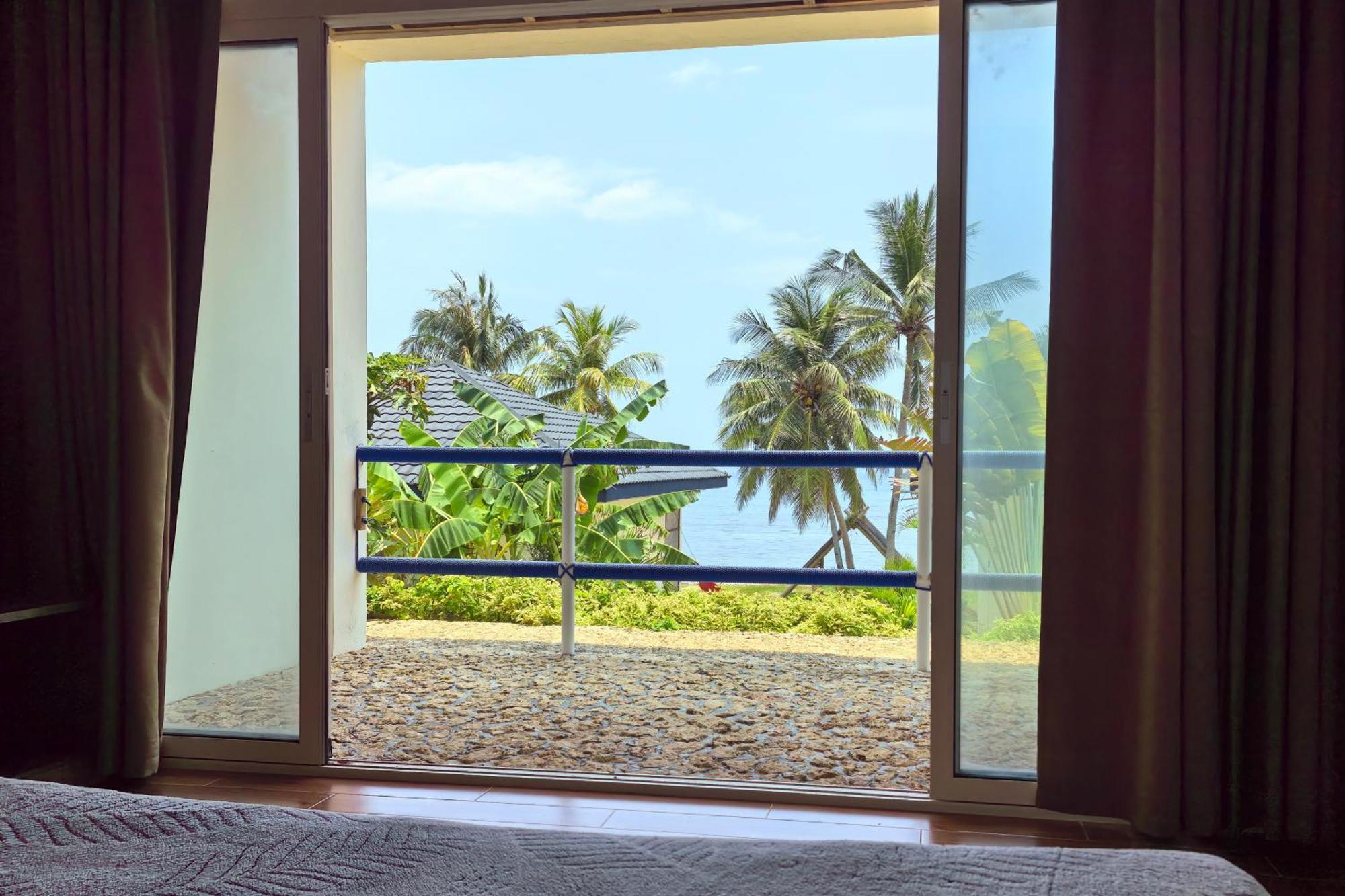 Blue Joys Msr Hotel Siquijor Exterior photo